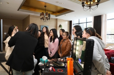 芳华正好 致敬“她”力量|景兴纸业2026年度妇女节活动温情回眸